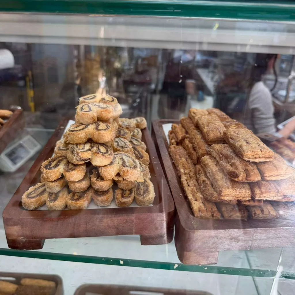 Rolled pastries